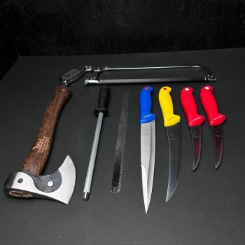 Set macelarie 8 piese, Toporisca, Fierastrau de mana tăiat oase cu 2 panze, 4 cutite si pila ascutit