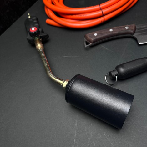 Set macelarie 11 piese, Arzator Nurgaz, Satar, 4 Cutite inox, pila ascutit si furtun gaz 5m cu accesorii