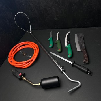 Set macelarie 8 piese, Arzator Nurgaz, Satar, Tija cu lasou, 3 Cutite, pila ascutit si furtun gaz 5m cu accesorii