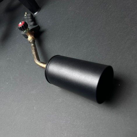 Set macelarie 4 piese, Arzator Nurgaz, Pirostrie 40x40cm, Tuci aluminiu cu capac si furtun gaz 5m cu accesorii