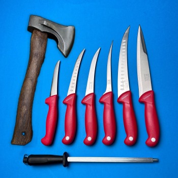 Set macelarie 8 piese, Topor fier forjat, 6 Cutite otel inoxidabil si pila ascutit, rosu