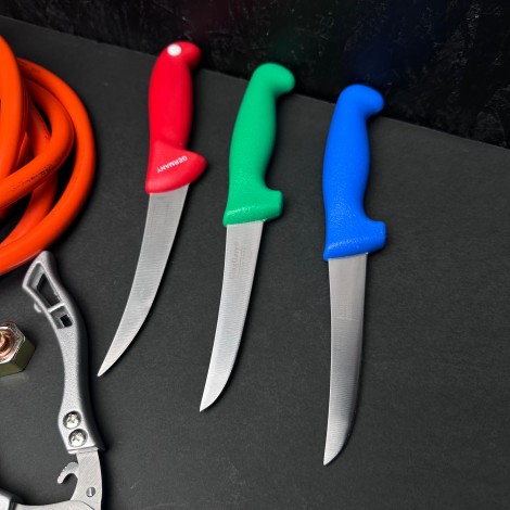 Set macelarie 11 piese, Arzator Nurgaz, 3 Cutite, Foarfece, Cleste si Razatoare bucatarie plus furtun gaz 4m cu accesorii