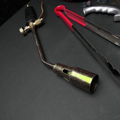 Set macelarie 11 piese, Arzator Nurgaz, 3 Cutite, Foarfece, Cleste si Razatoare bucatarie plus furtun gaz 4m cu accesorii