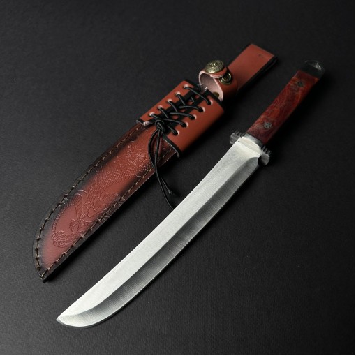 Cuțit camping/survival tip Bowie 35 cm – lamă otel inox, mâner lemn maro, teacă piele gravata dragon FR20