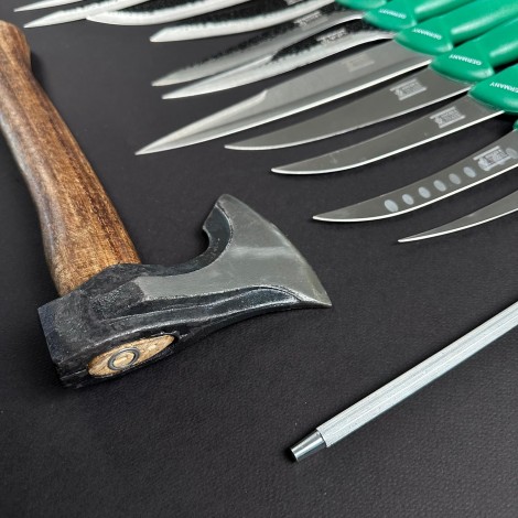 Set macelarie 13 piese, Toporisca 34cm si 6 cutite fier forjat, 5 cutite inox + pila ascutit, verde MPVE
